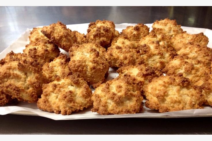 Amaretti Di Modena I Dolci Alle Mandorle Gustapedia It